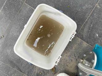 Reciben lodo en lugar de agua; hay omisión