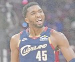Cavaliers vencen a Raptors y lideran la serie 2-0