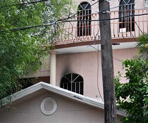 Incendio por cortocircuito en vivienda