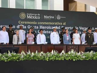 Servir con lealtad a la Patria solicita Sheinbaum a Marinos