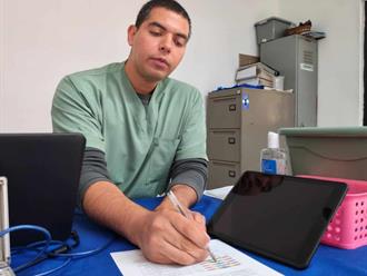 Descalcificación y desgaste, mayor problema en abuelitos