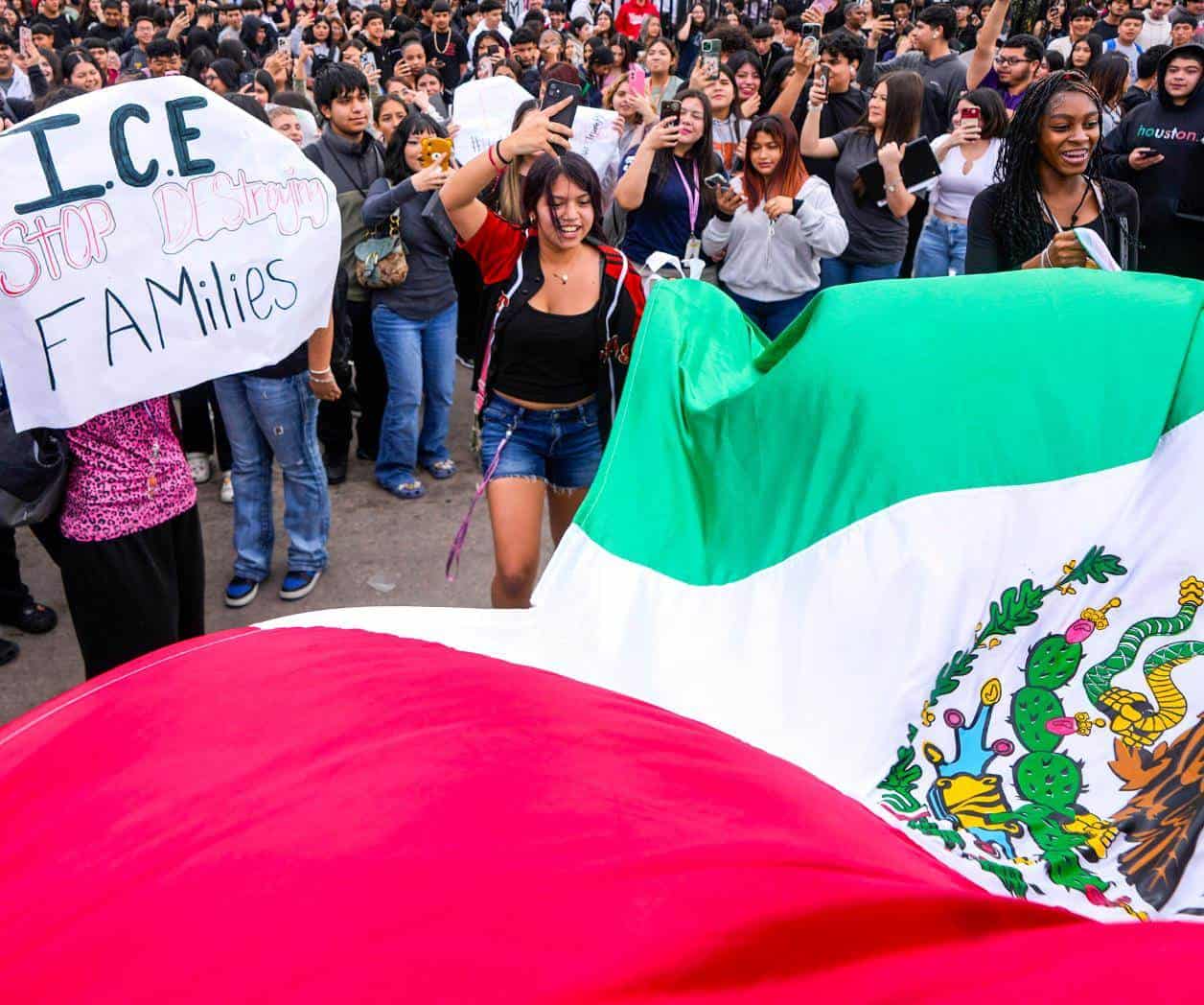 Houston cambia decreto que limita cooperación con ICE