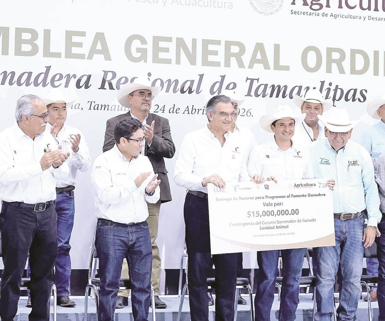 Respalda Américo al sector ganadero
