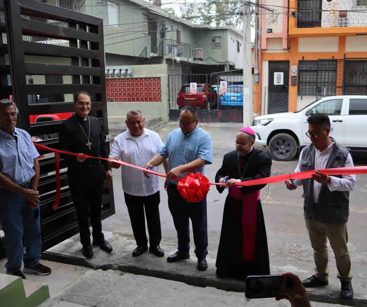Inauguran el Centro Oasis