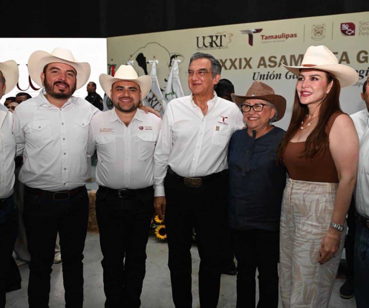 Reconoce gobernador a productores de NLD