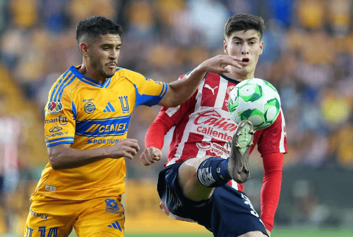 Bajas en Chivas complican su camino ante Tigres en cuartos