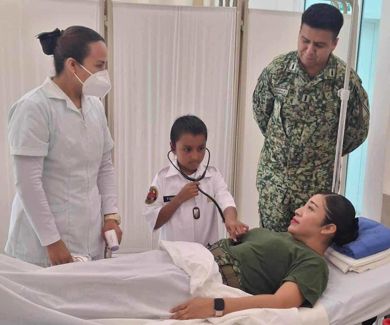 Dulce Arleth cumple su sueño de ser doctora