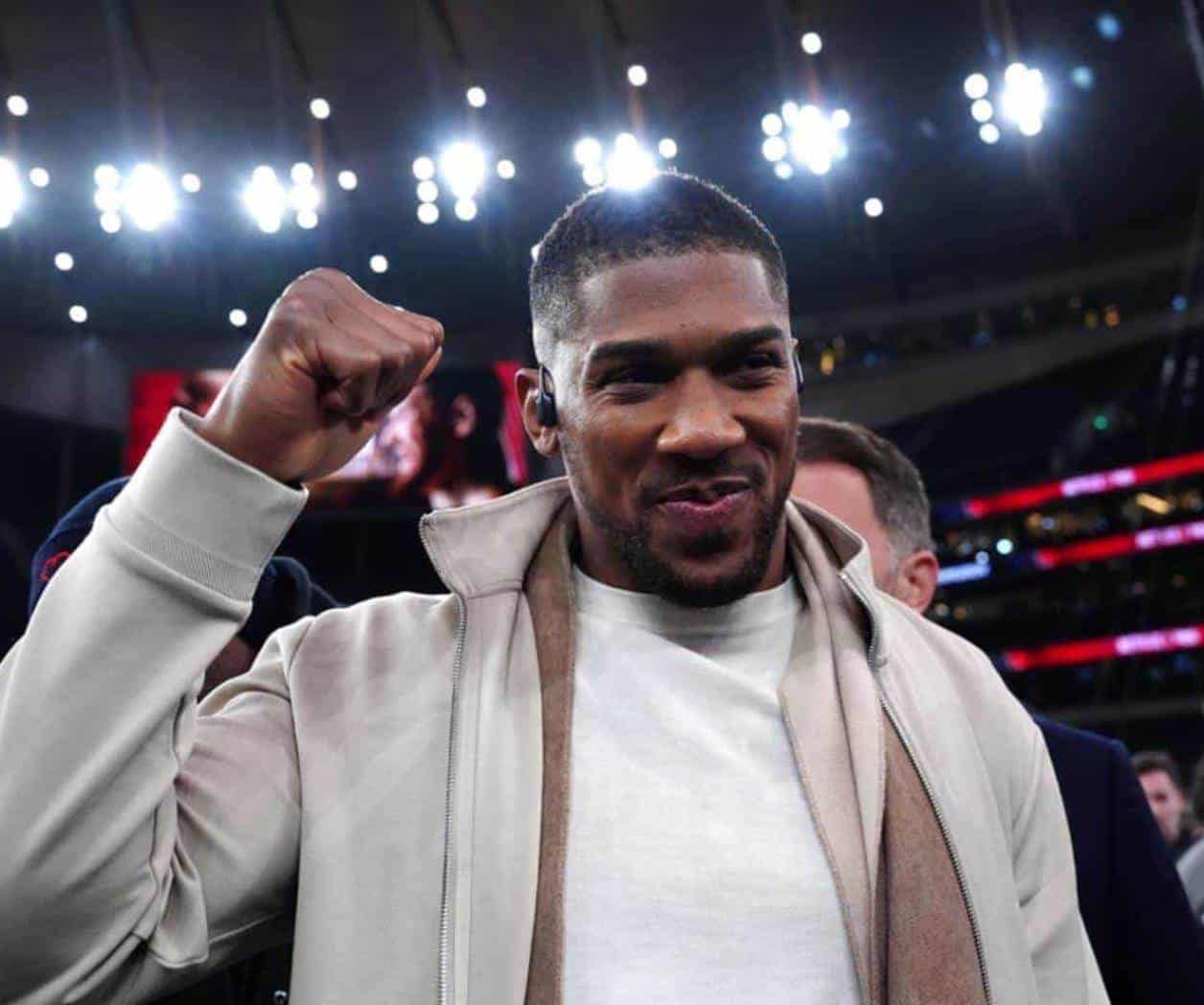 Joshua se enfrentará a Prenga en julio en su primera pelea tras choque. ¿Fury será el próximo?