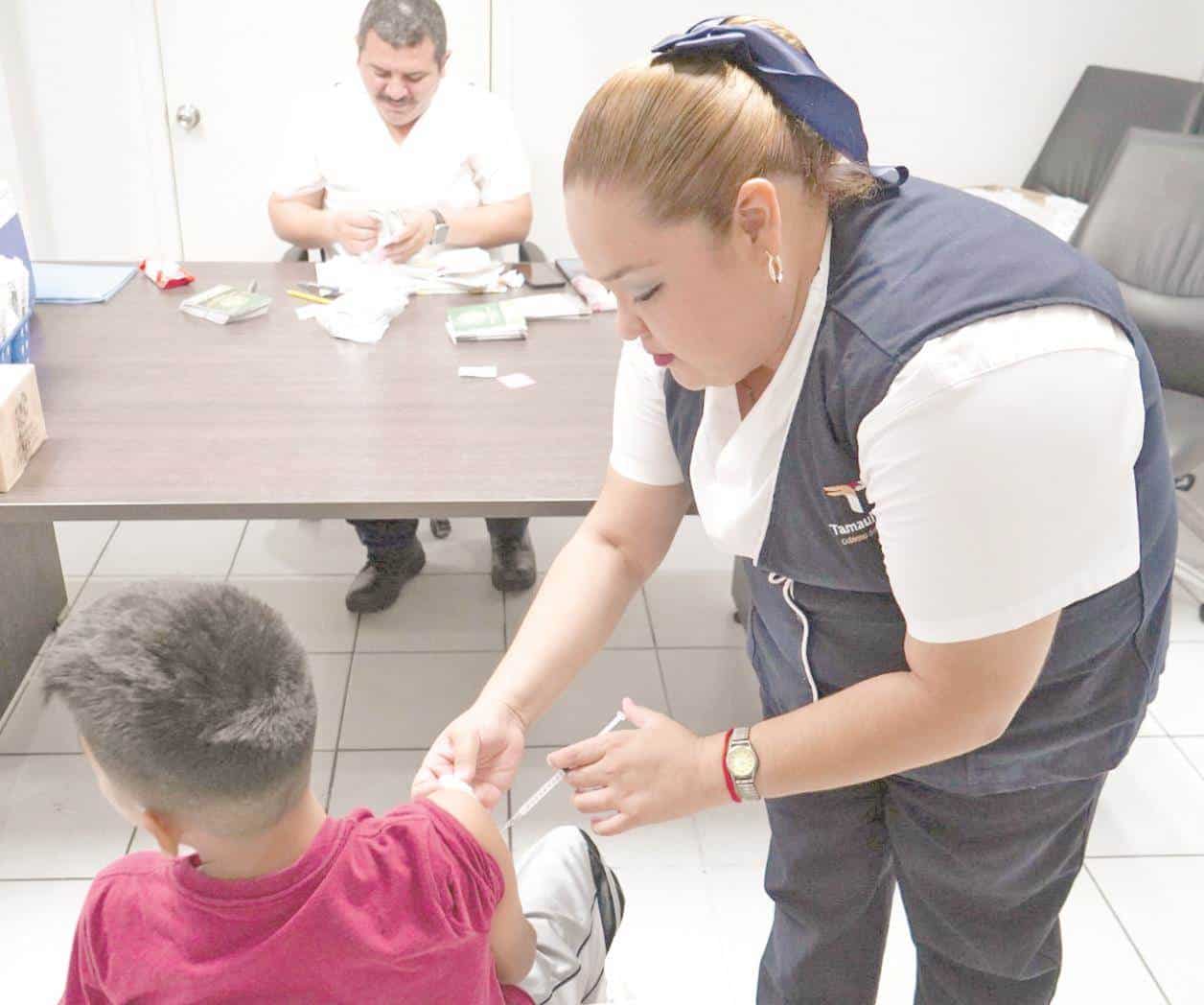 Se suma el Sistema DIF Nuevo Laredo a Semana Nacional de Vacunación