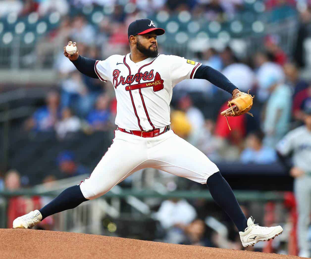 Los Bravos reacomodan su rotación ante Detroit