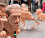 Beeple presenta perros robot en Berlín con arte digital innovador Beeple presenta perros robot en Berlín con arte digital innovador