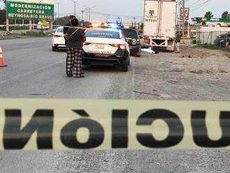 Motociclista muere tras chocar contra tráiler en la Reynosa-Río Bravo