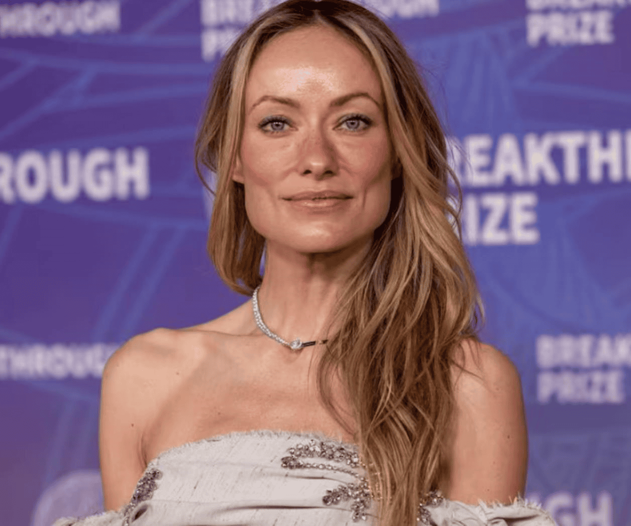 Nuevo Olivia Wilde rostro desata teorías y preocupación entre fans