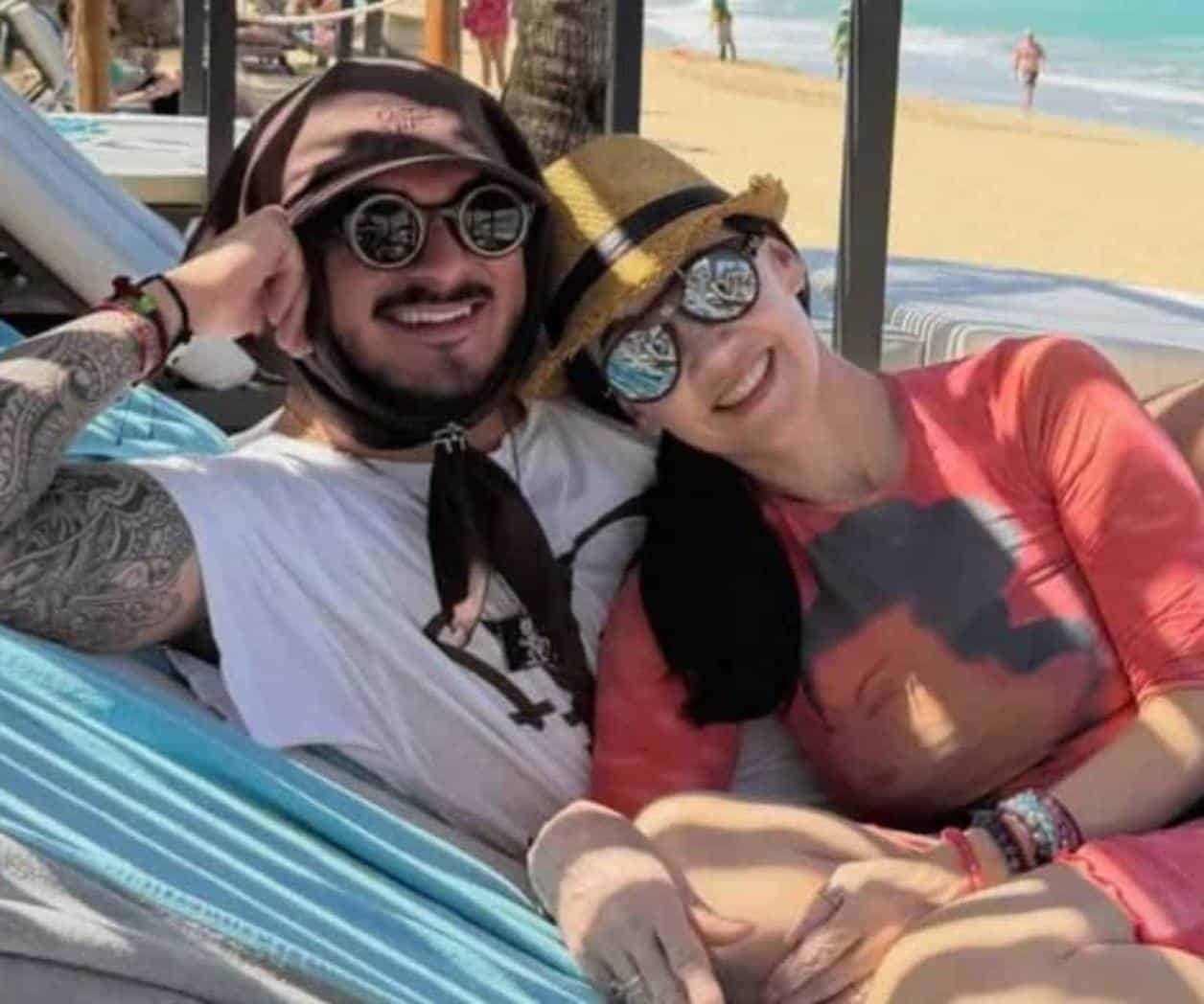 Cumple dos años con su novio