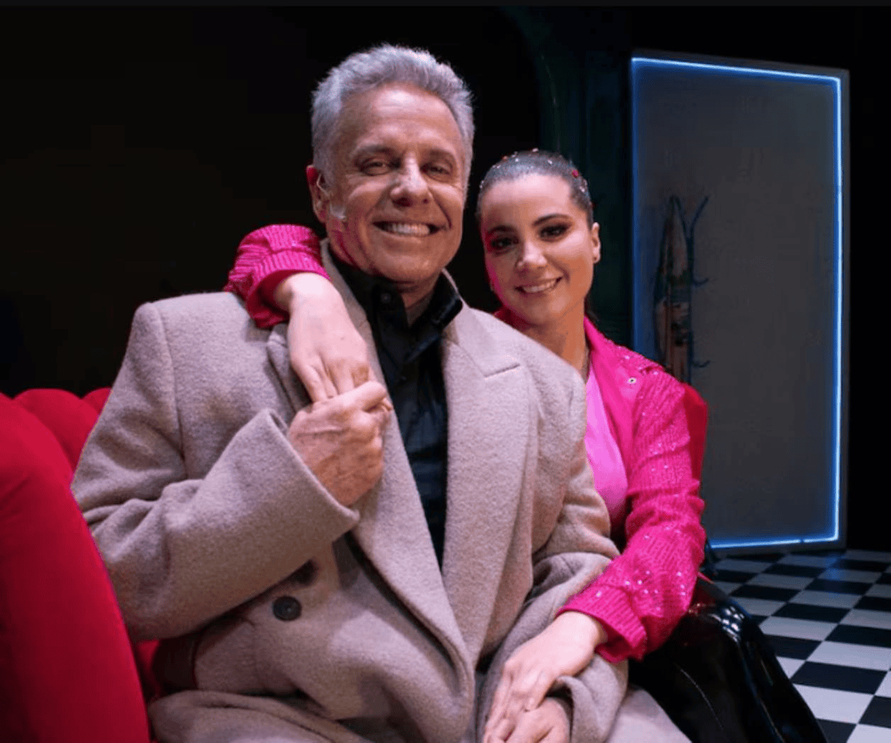 Alexis Ayala confirma que está separado de su esposa Cinthia Aparicio