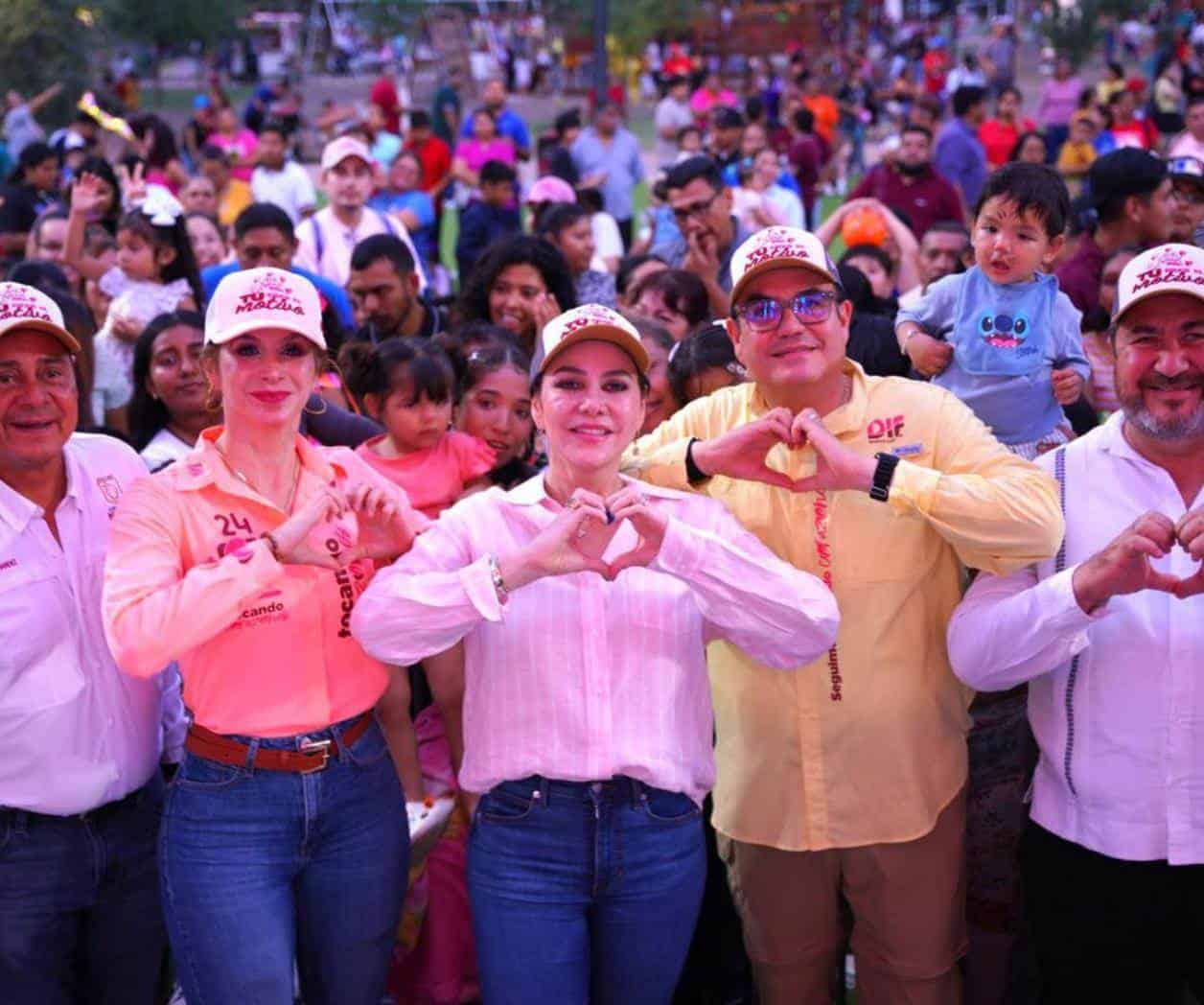 Celebran familias el Día del Niño en NLD