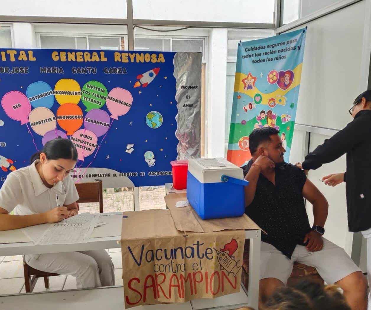 Vacunan también por las tardes en el General