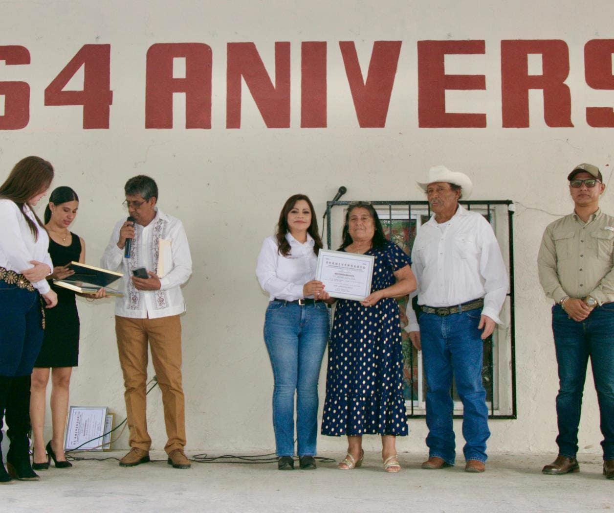 Celebran 64 aniversario del ejido La Loma