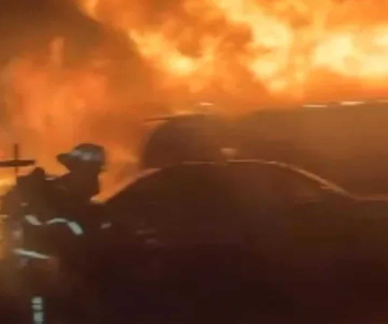 Se incendia casa móvil y casa rodante en Edinburg