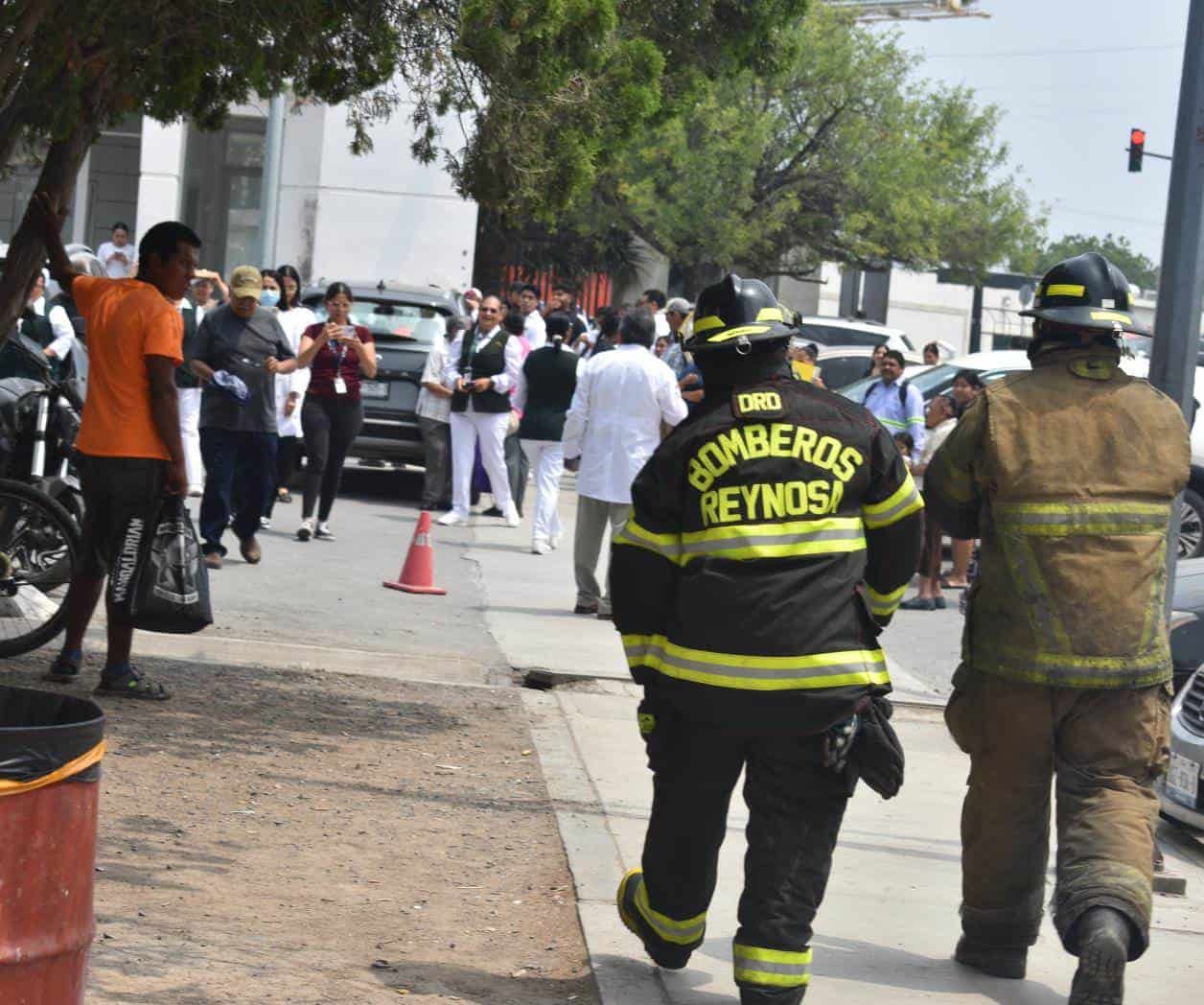 Ensayan evacuación por fuego en hospital