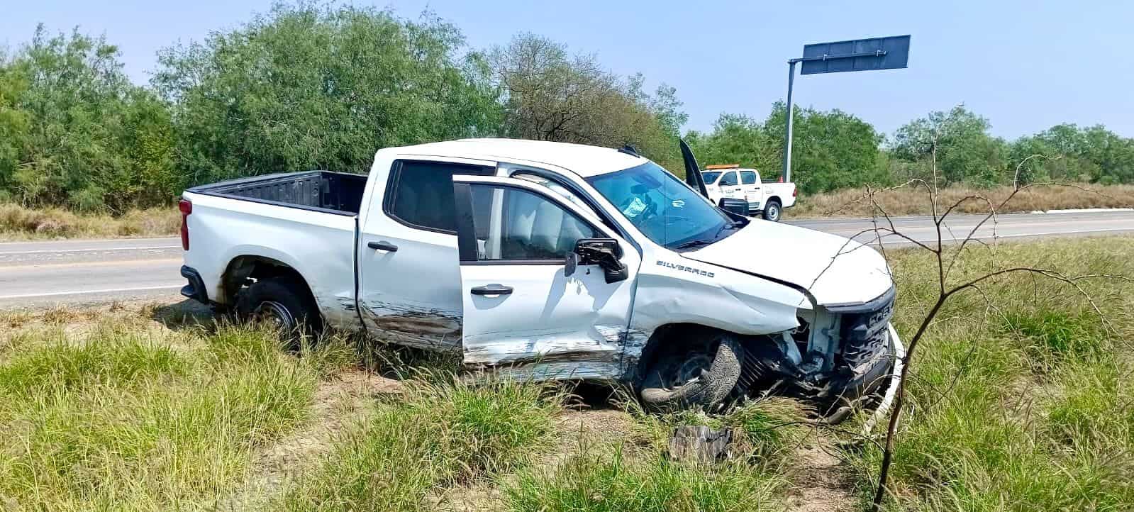Choque deja dos heridos en carretera a San Fernando
