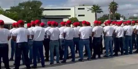 Toma de Protesta de Bandera de los soldados del Servicio Militar Nacional, clase 2007.
