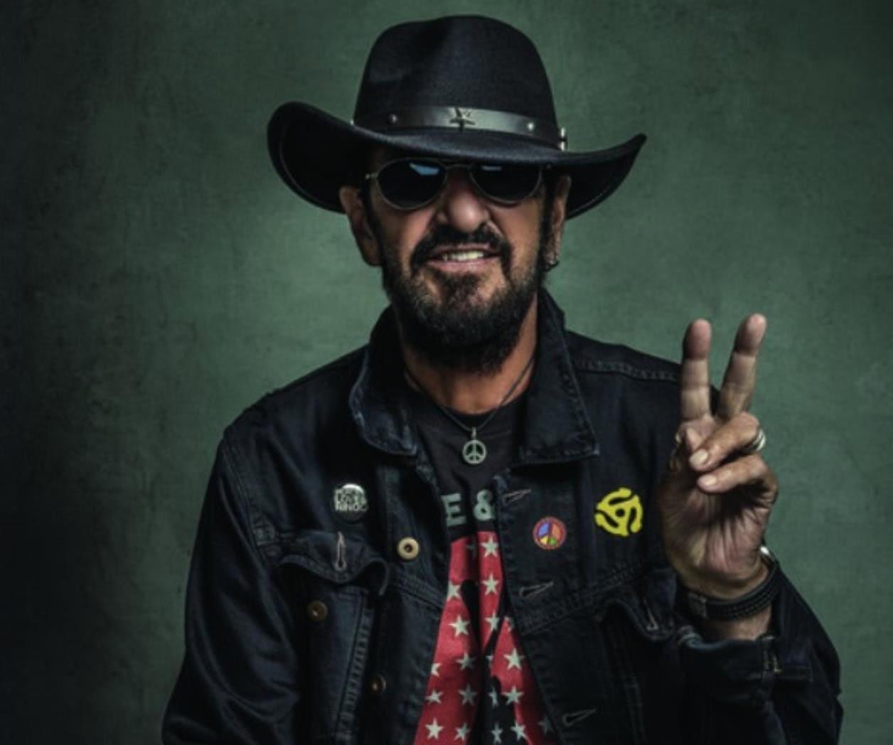 Ringo Starr estrena Long Long Road, su nuevo álbum country