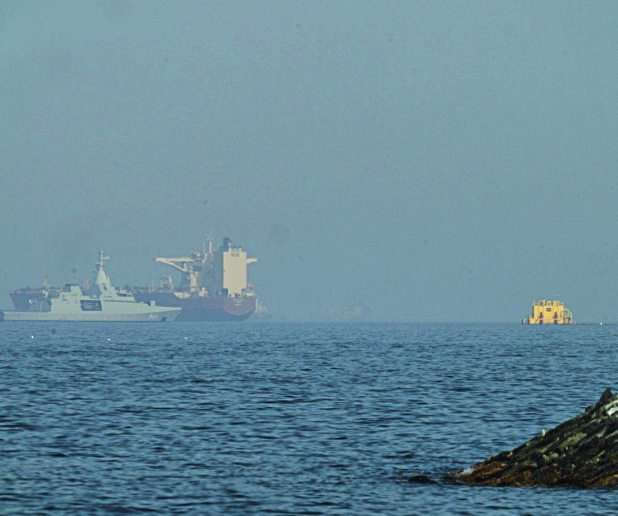 Ejército de EEUU dice que interceptó ataque iraní contra buques de la Armada en el estrecho de Ormuz