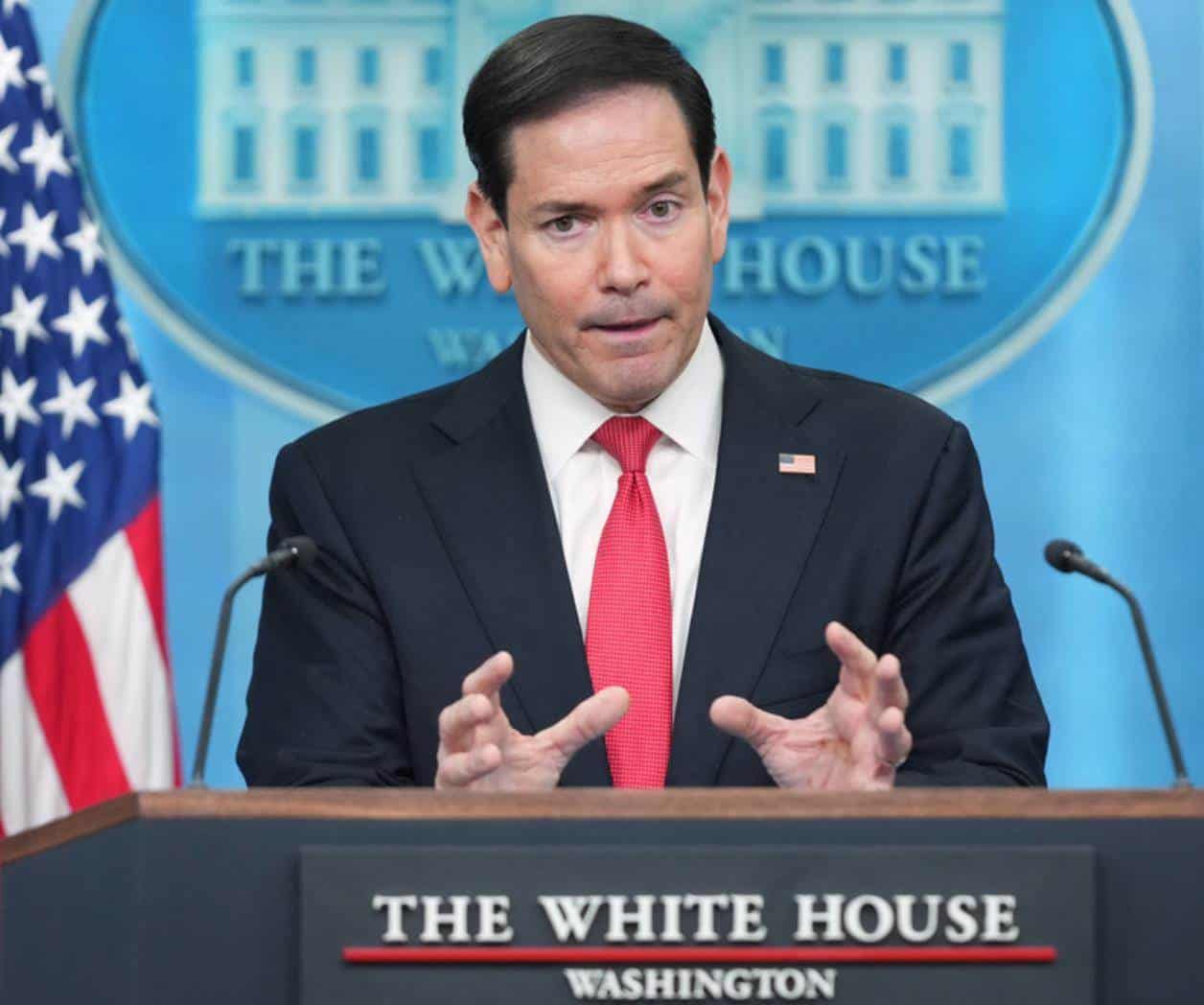 EEUU no prevé acción militar inminente contra Cuba pese a amenazas de Trump, dicen fuentes AP