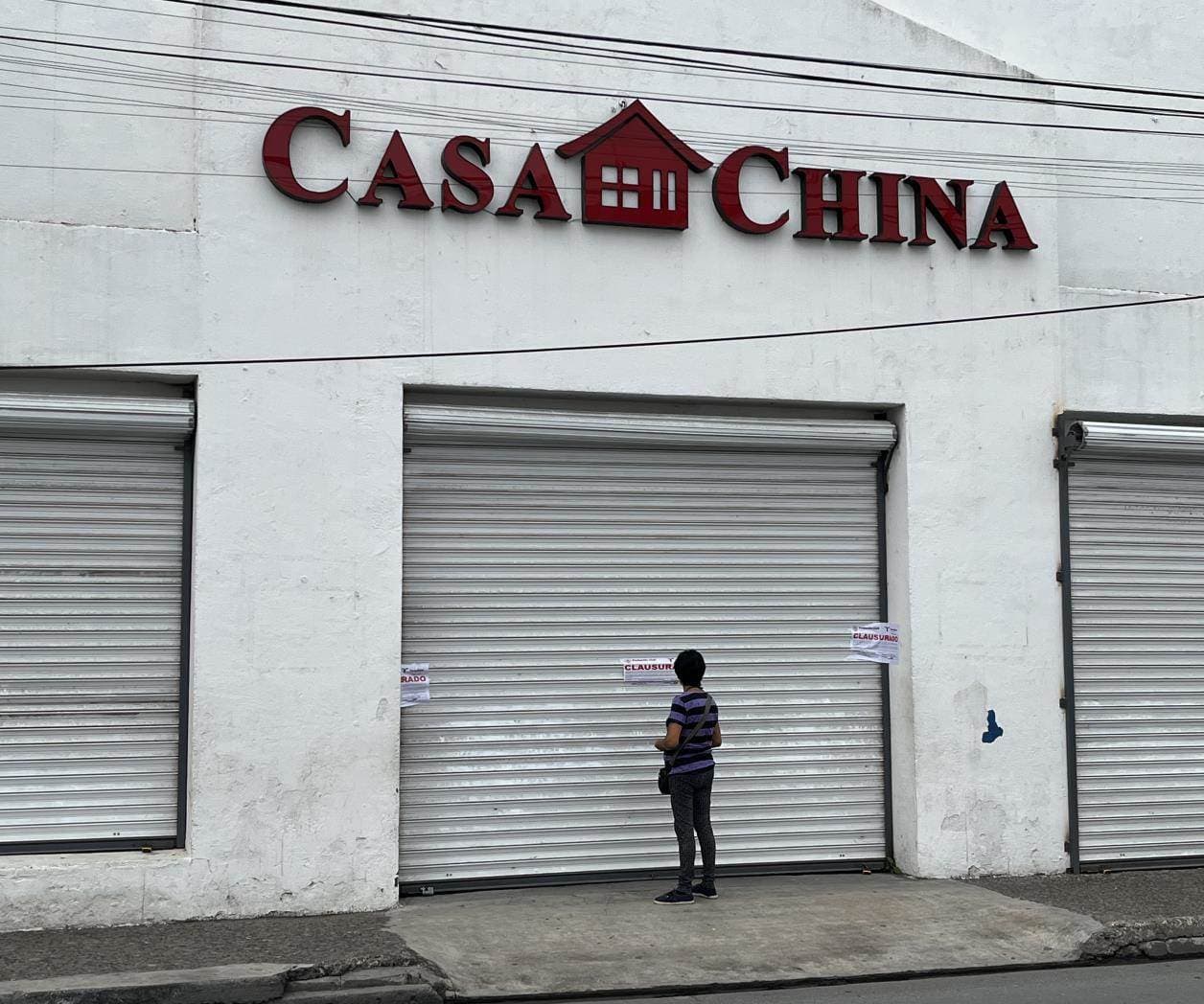 Cierran tiendas de productos asiáticos
