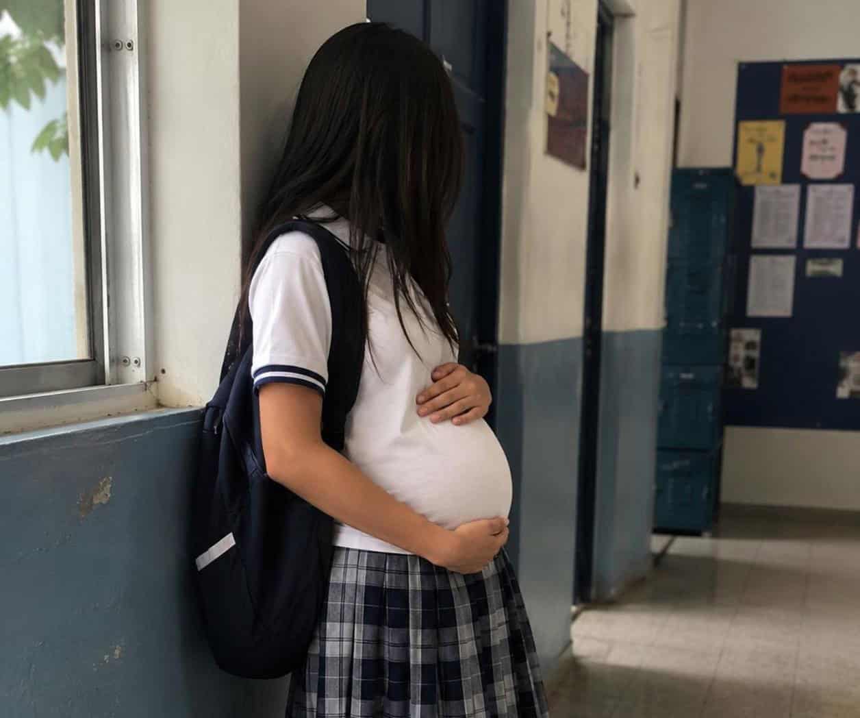 El embarazo en menores, un problema social