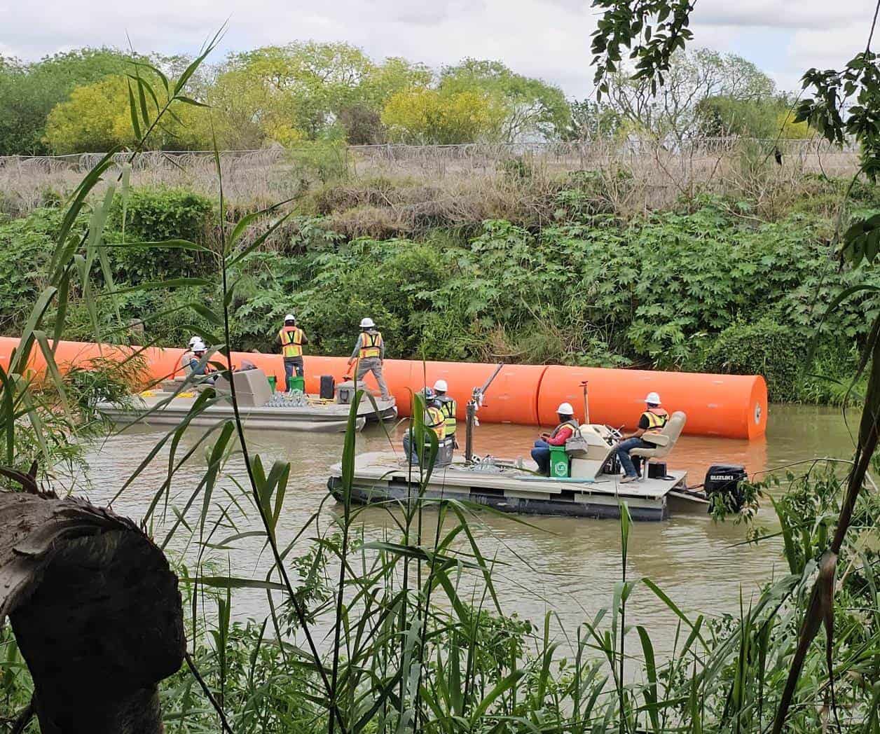 Gobierno de EE.UU. inicia instalación de boyas en Laredo Texas