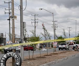 Mujer fallece tras ser arrollada por transporte público