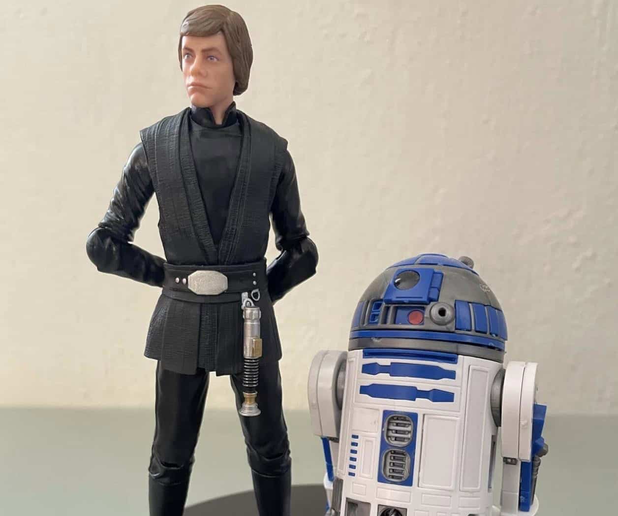 Fanáticos disfrutan el universo de Star Wars
