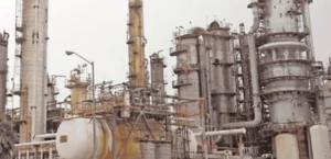Pemex incrementa en 21.9% refinación de crudo en primer trimestre