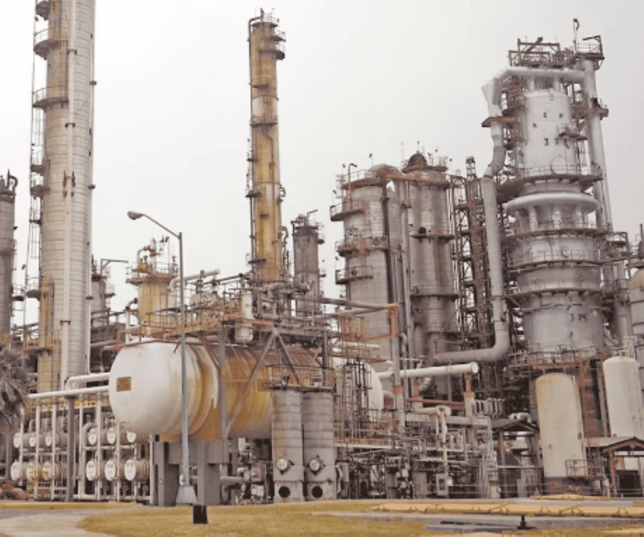 Pemex incrementa en 21.9% refinación de crudo en primer trimestre
