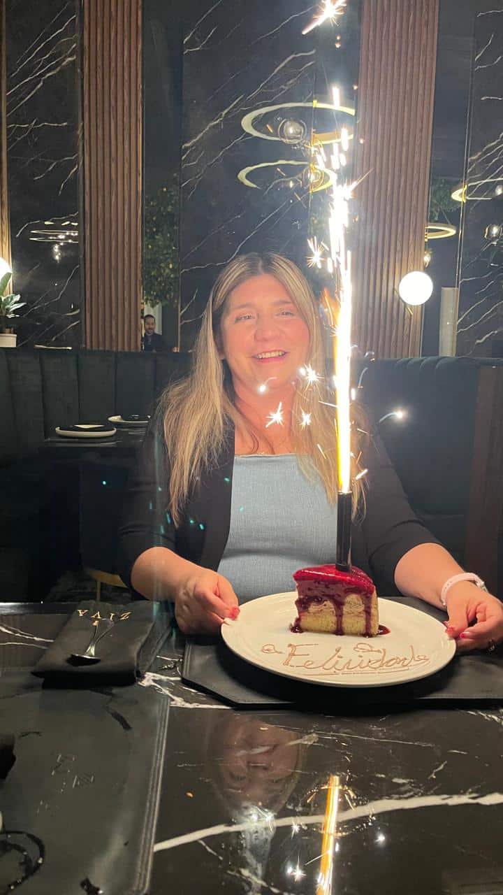 Disfrutan velada de cumpleaños