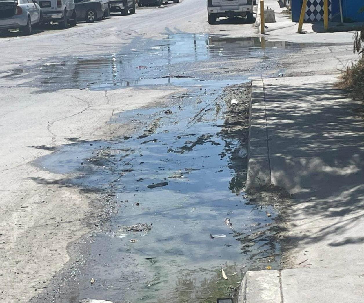 Drenaje tapado provoca grandes encharcamientos