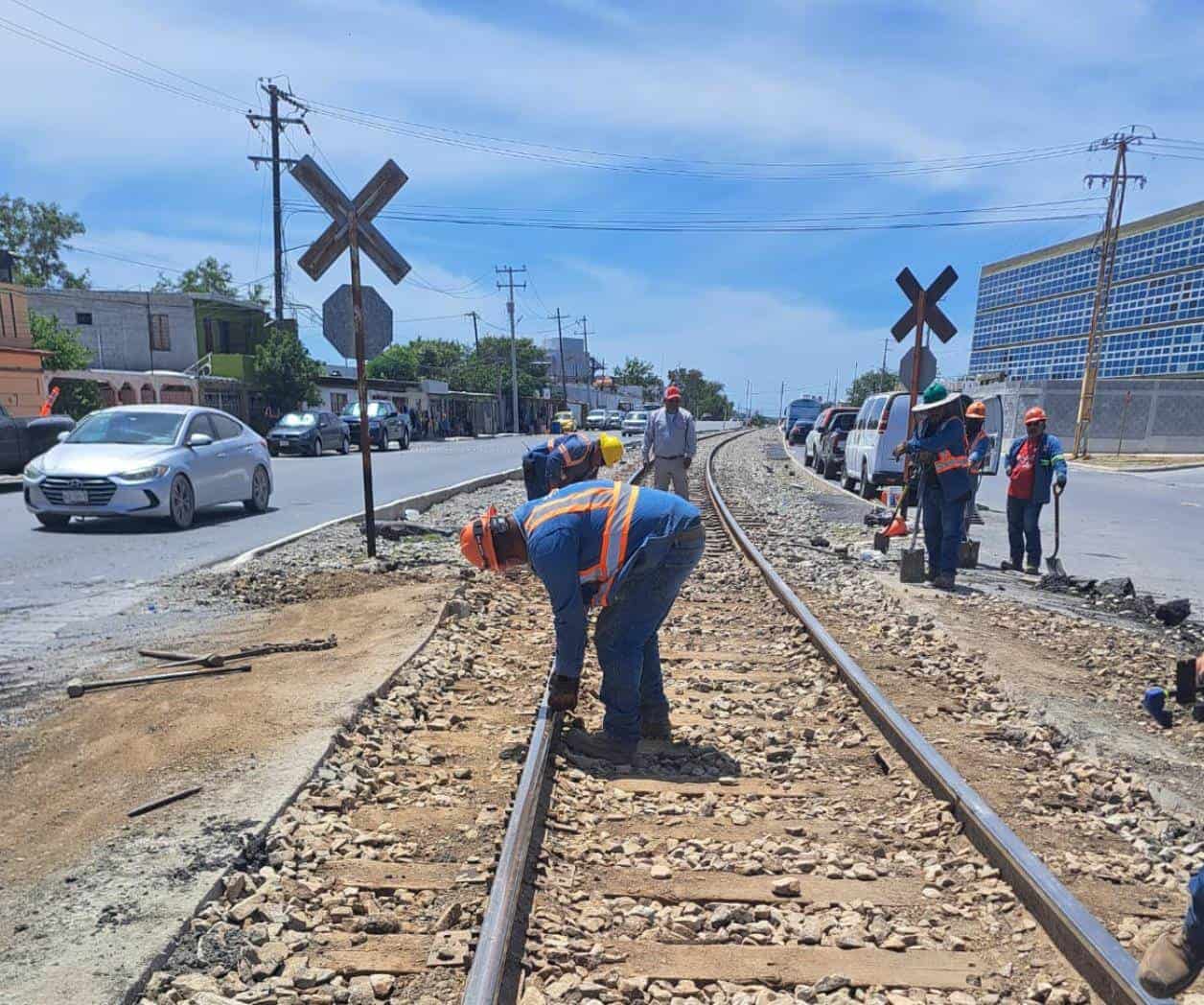Trabajos correctivos en vías del ferrocarril