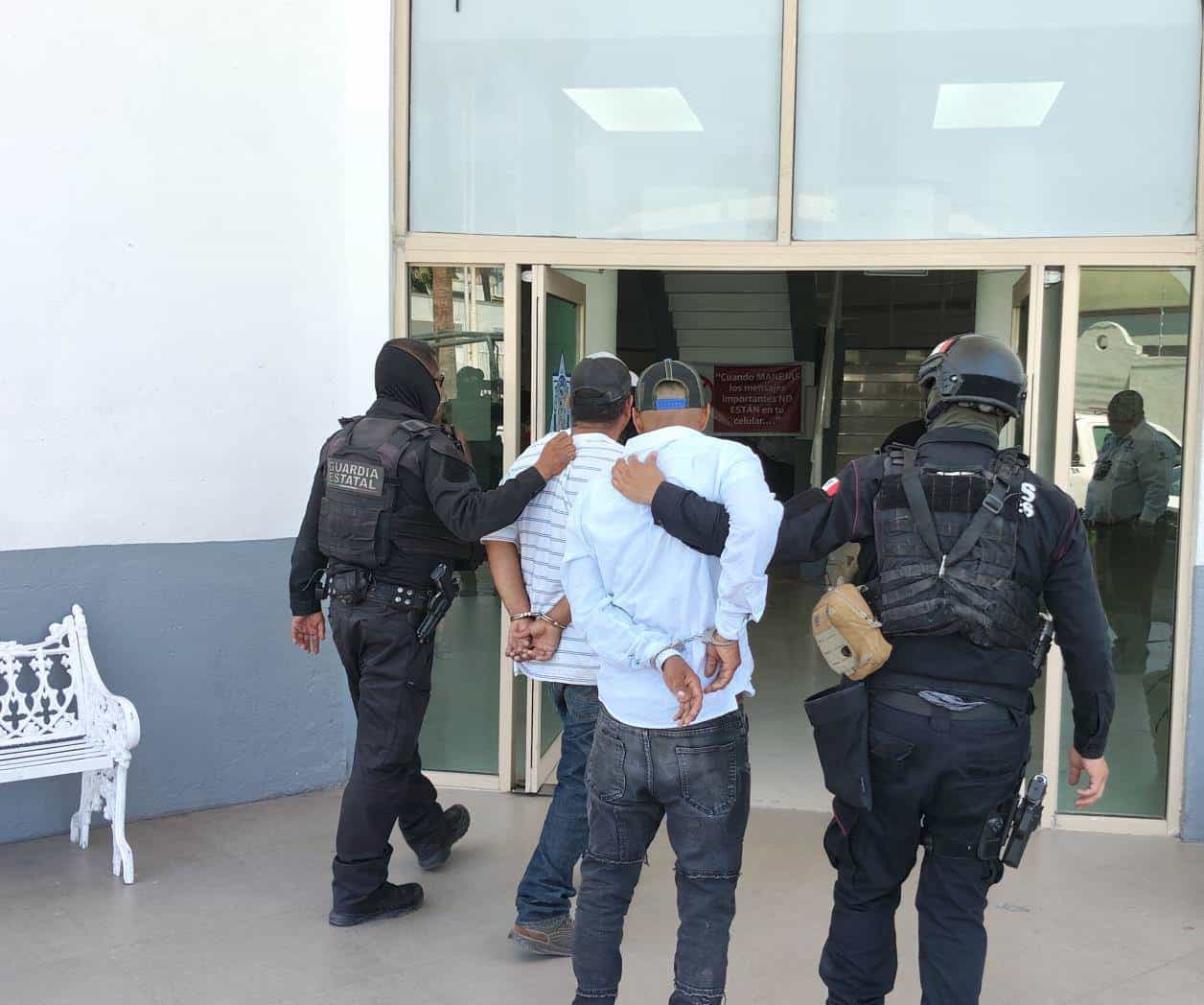 Limpiavidrios  picudos acaban  tras las celdas