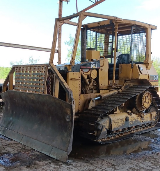 BULLDOZER CATERPILLAR D4H, 