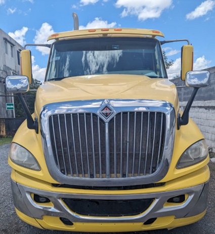 TRACTO CAMION MARCA: 