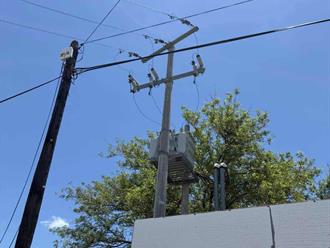 Deja apagón sin servicio al Centro de Salud de Río Bravo