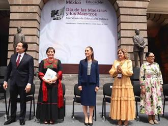 Claudia Sheinbaum reconoce a docentes con alza salarial