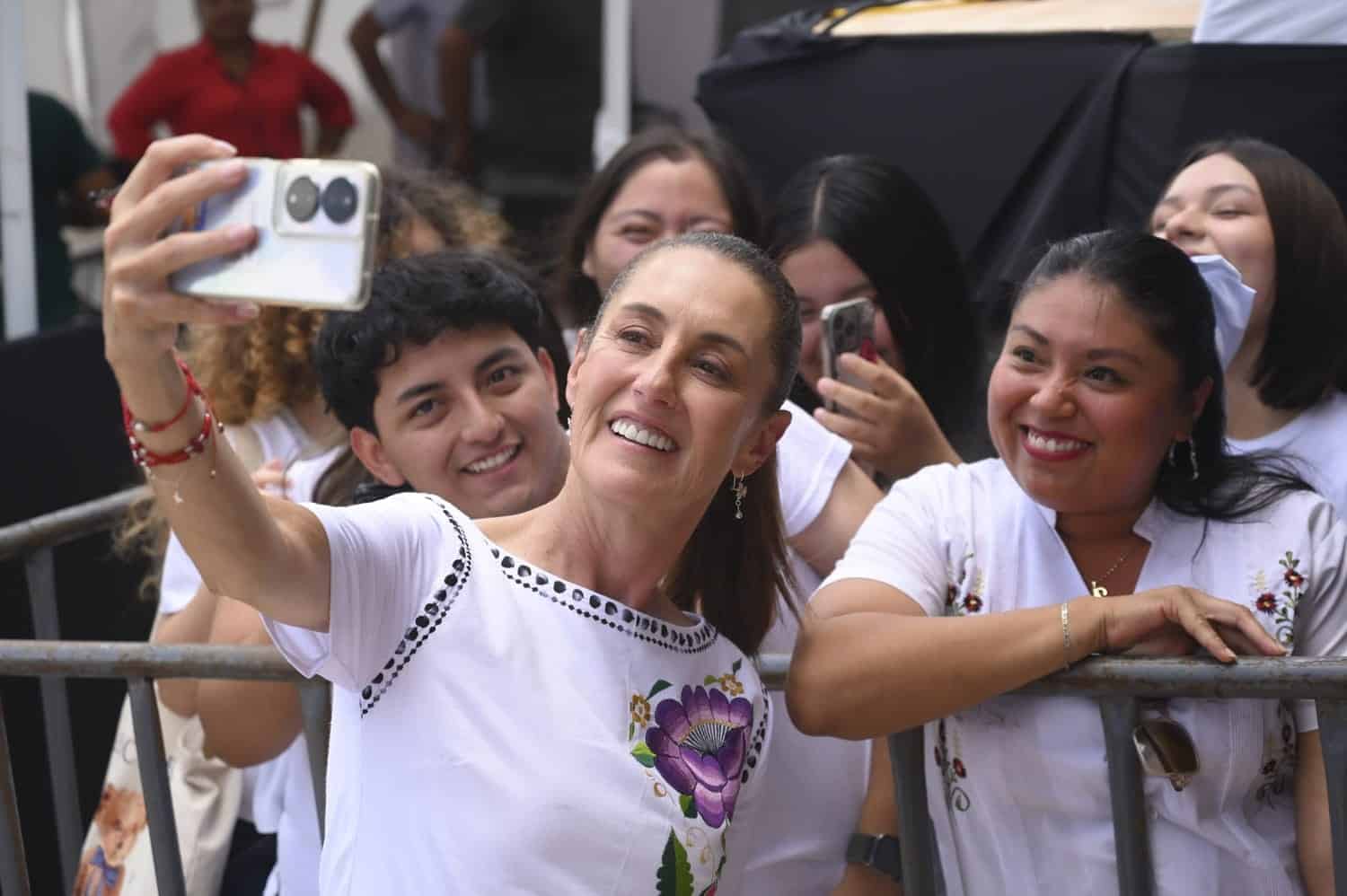 Blindará Sheinbaum la Transformación ante extranjeros y corruptos