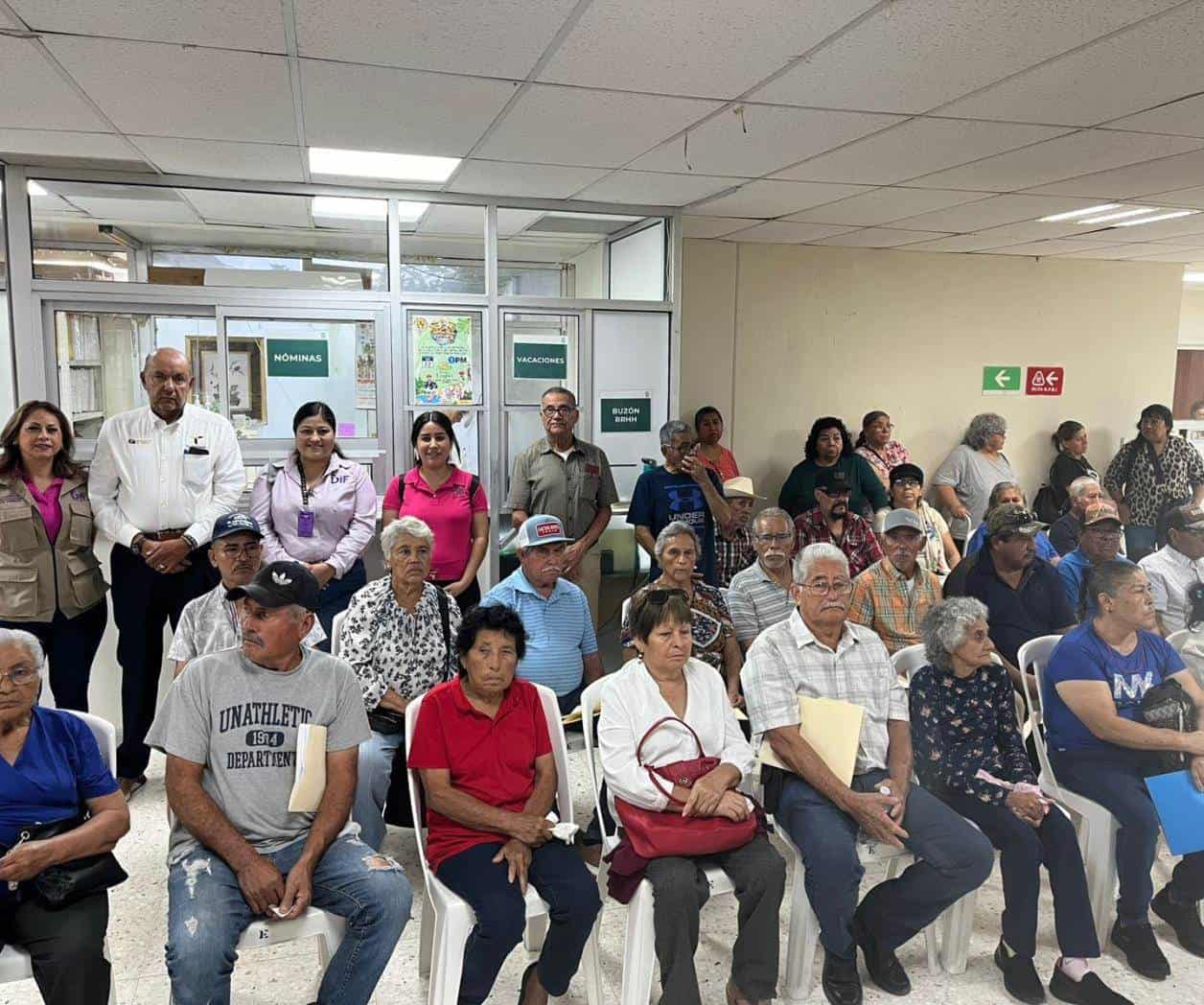 DIF Díaz Ordaz impulsa jornada  de salud visual para 90 pacientes