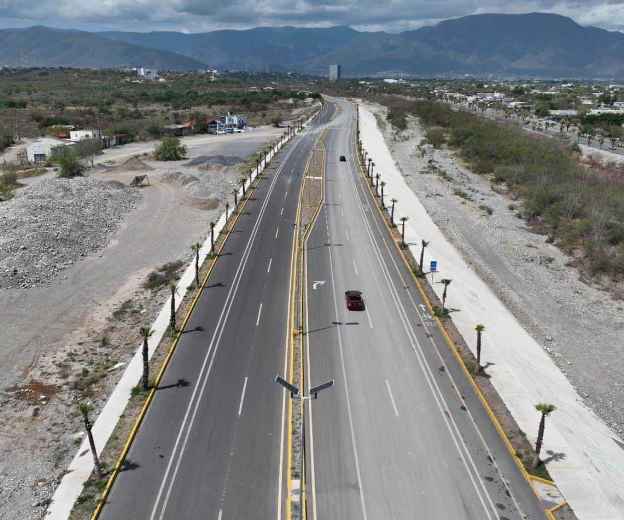 Van por rescate carretero