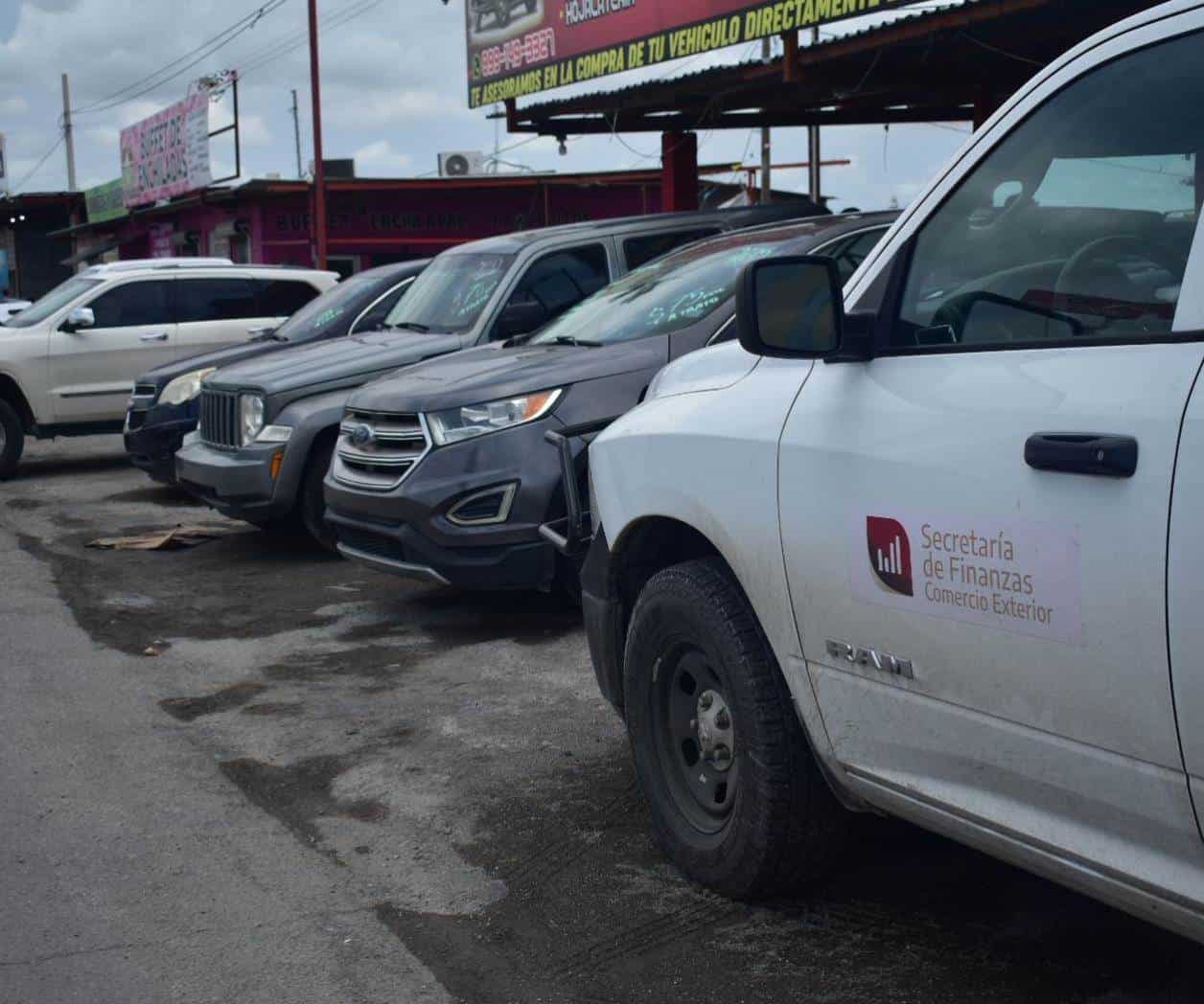 Verifican legalidad de autos extranjeros en Reynosa