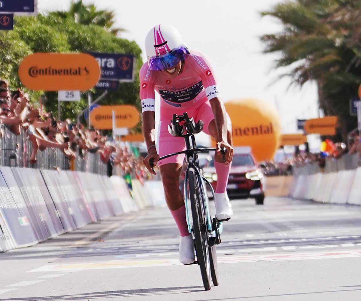 Eulálio desafía pronósticos y mantiene liderato del Giro
