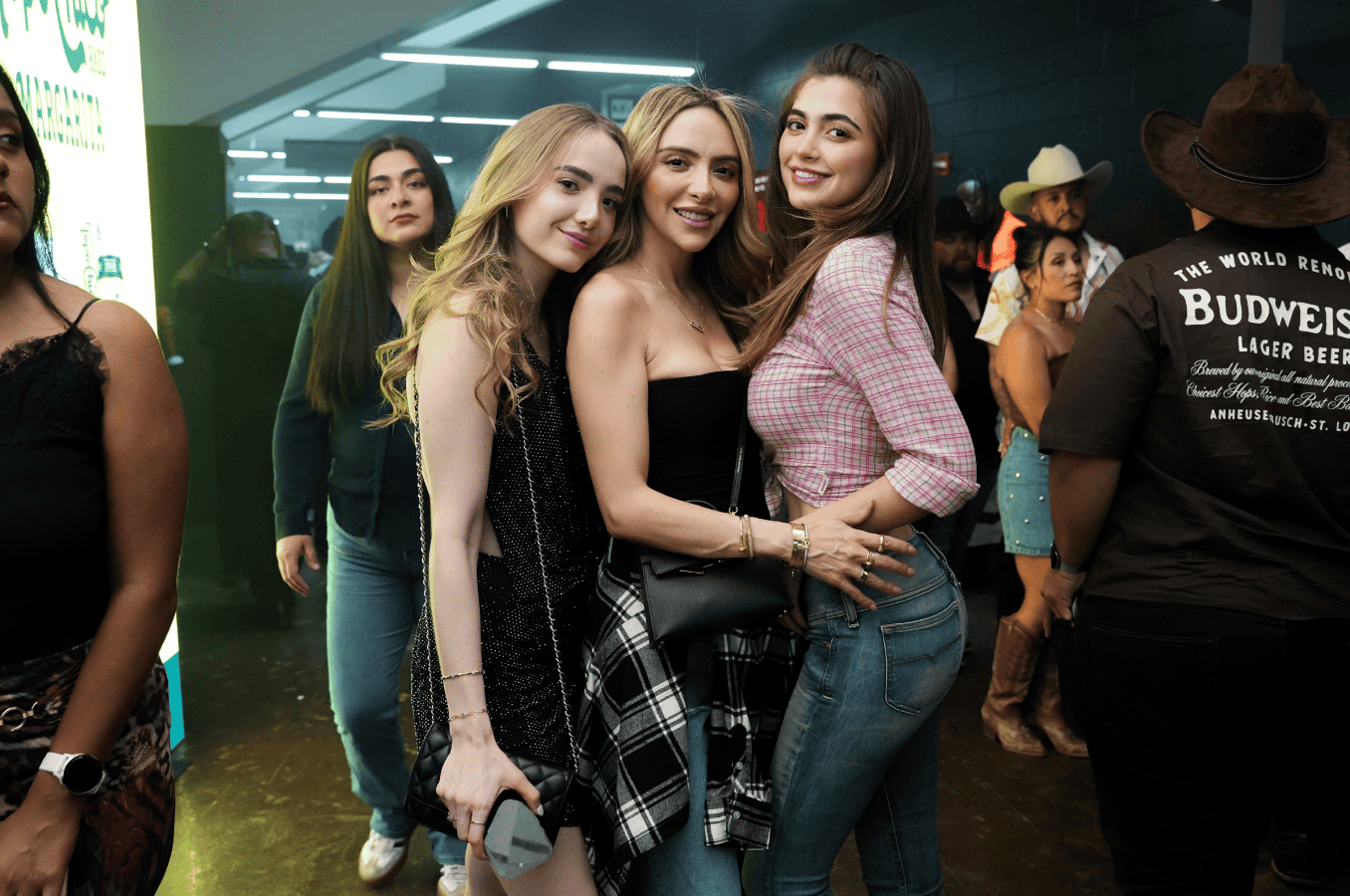 Sofia Gómez, Karla Cantú, Romina Rodríguez.